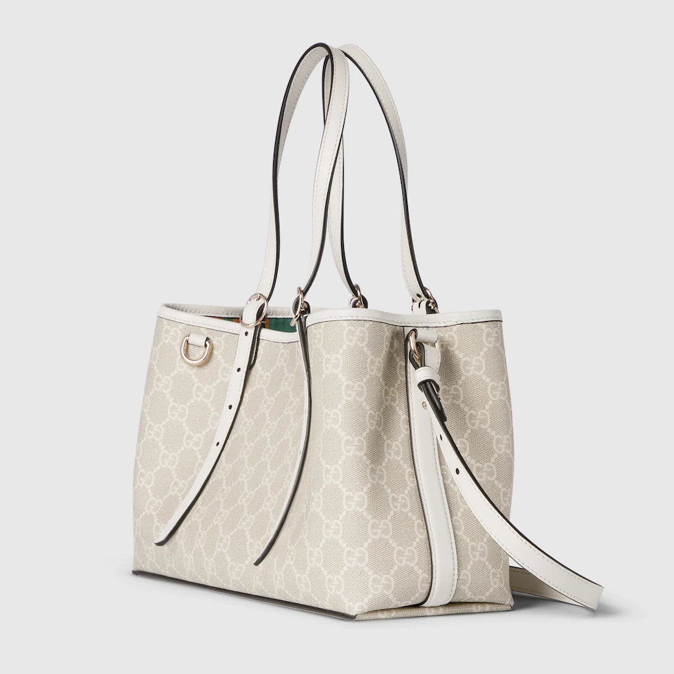 GG Emblem Medium Tote Bag