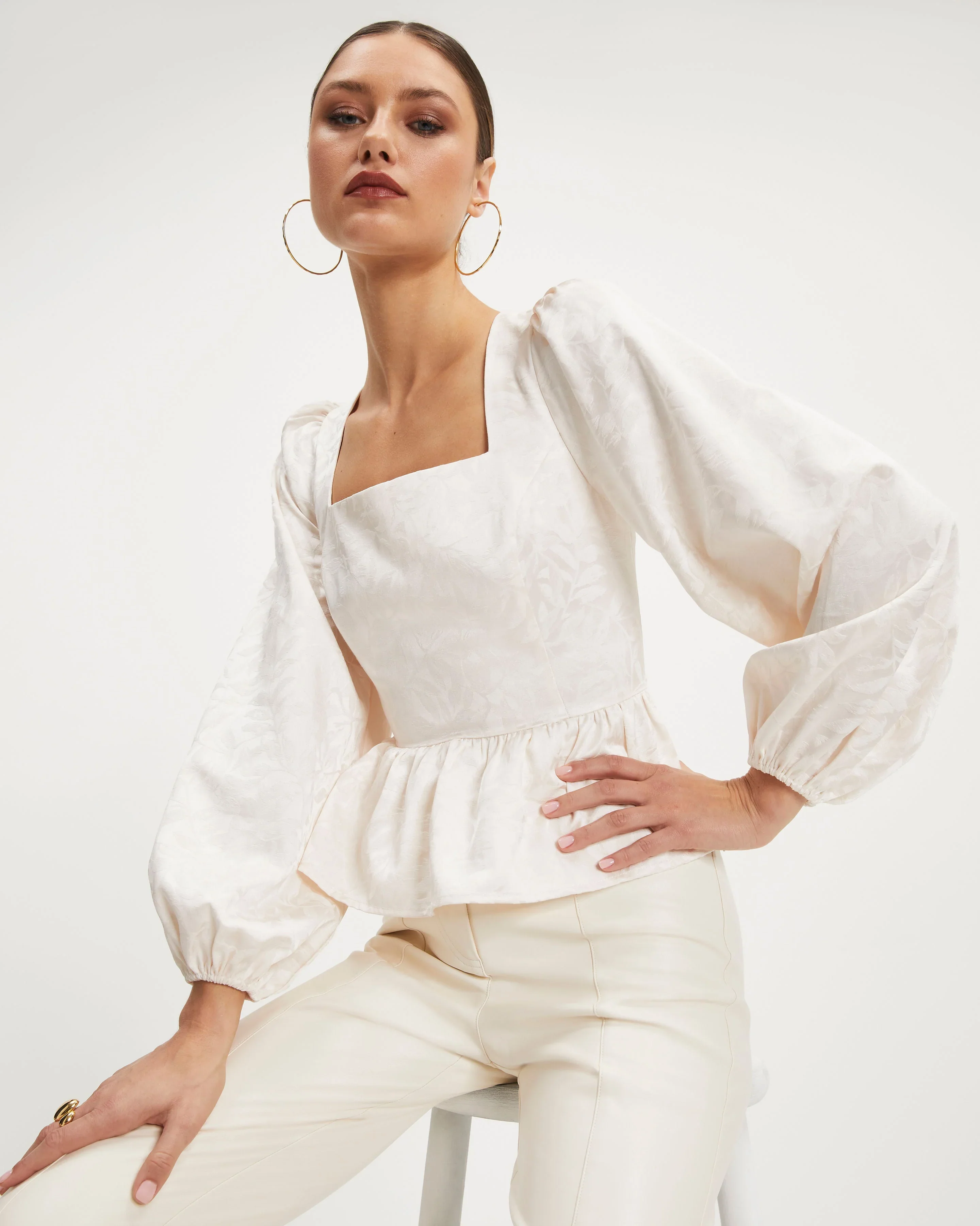 Afternoon At Versailles Puff Sleeve Peplum Top