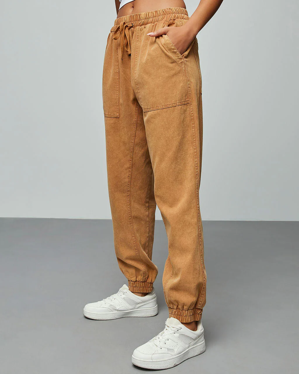 Doriana Cotton Pocketed Jogger Pants