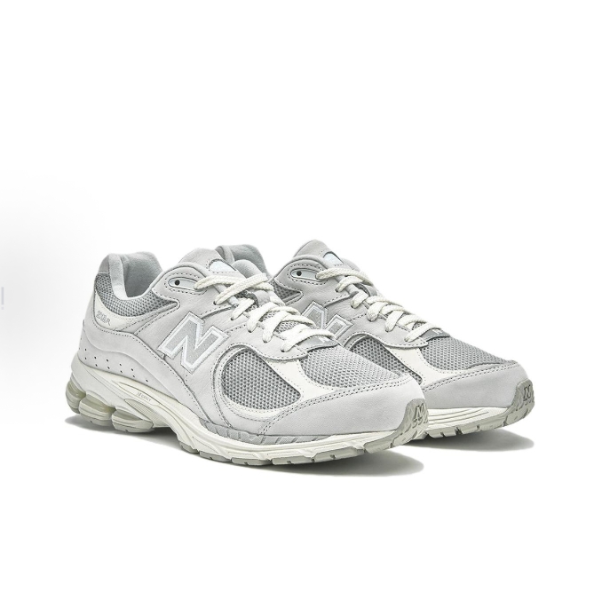 New Balance NB 2002R Comfortable All-match leather non-slip wear Low top casual running shoes for men and women Light grey >