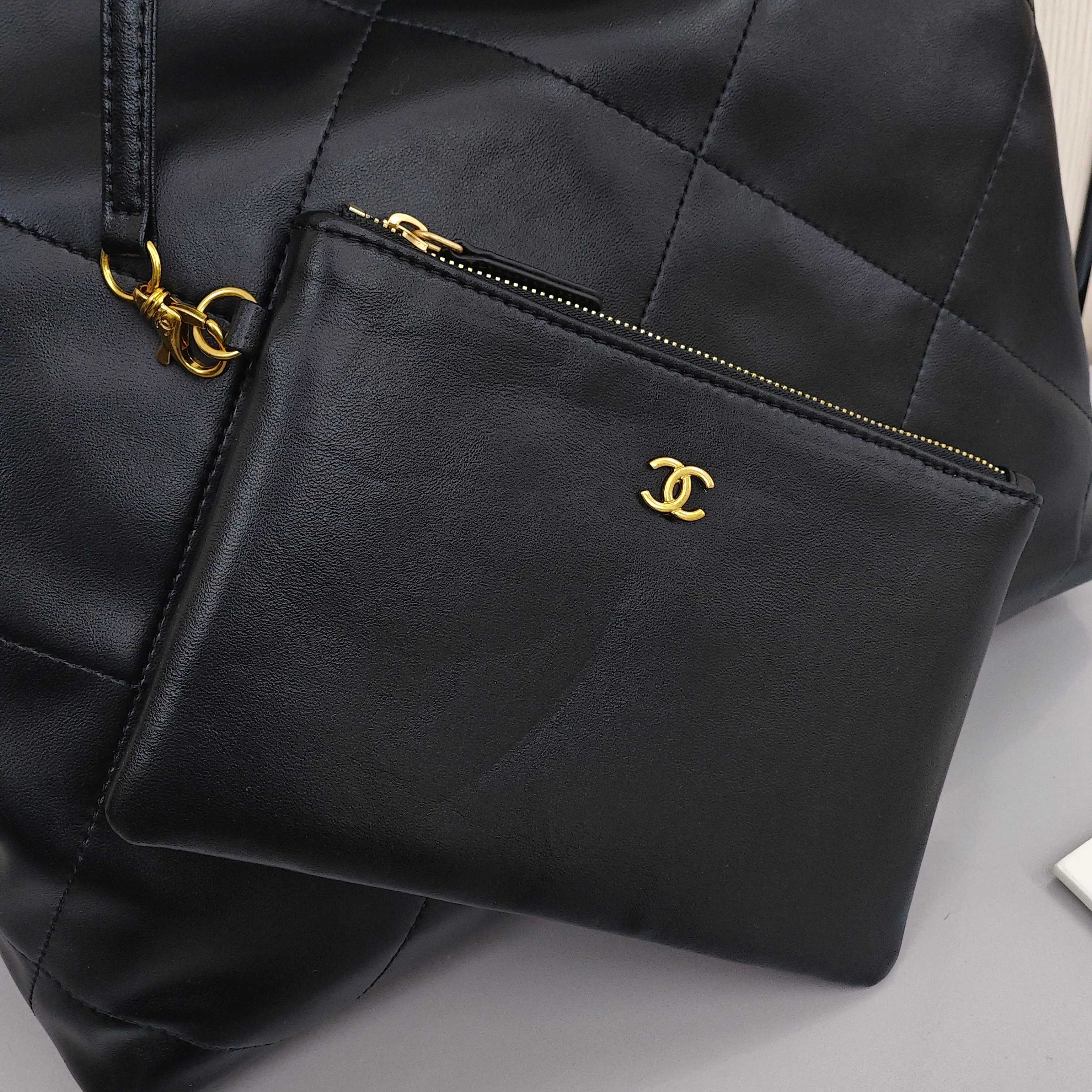 CHANEL 23S 22bag mini Quilted Drawstring Chain Bag with Shiny Crinkled Calfskin, Shoulder and Crossbody Bag, Mini Size, Women's Style, Black