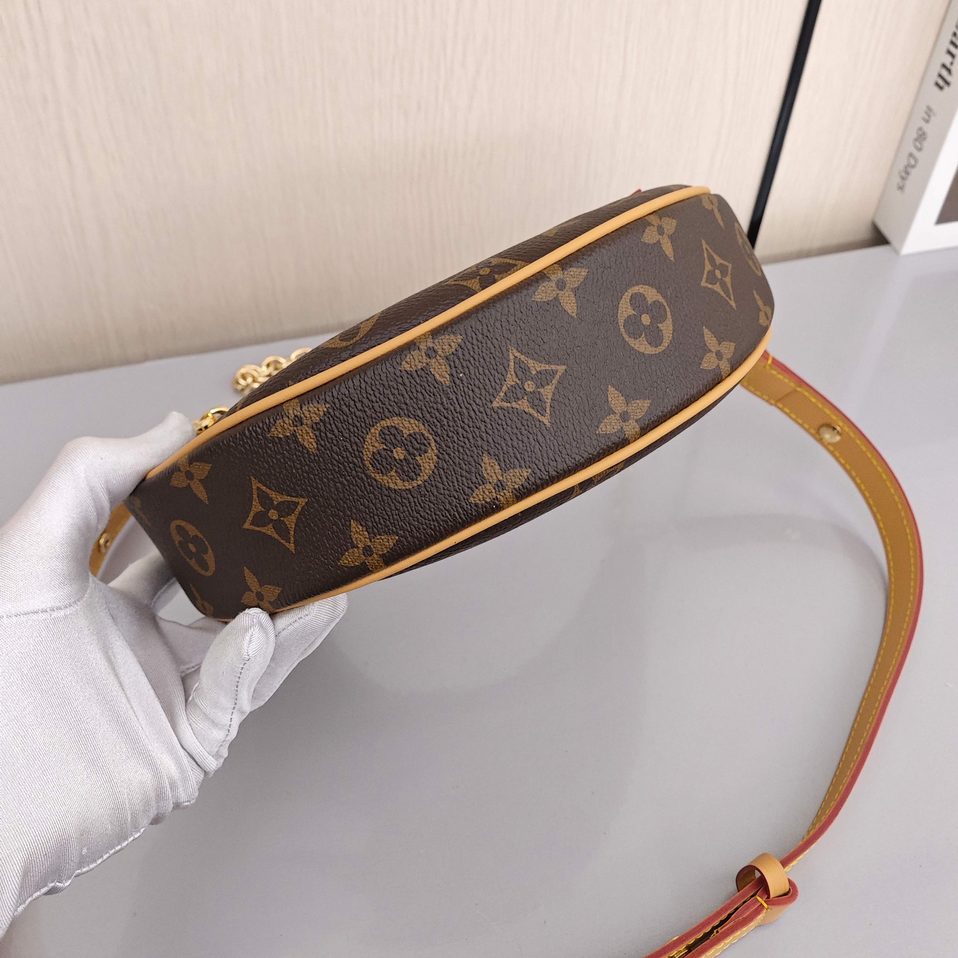 LOUIS VUITTON Loop Women's Handbag/Shoulder Bag with Monogram Canvas All - Over Print and Chain Shoulder Strap, Brown