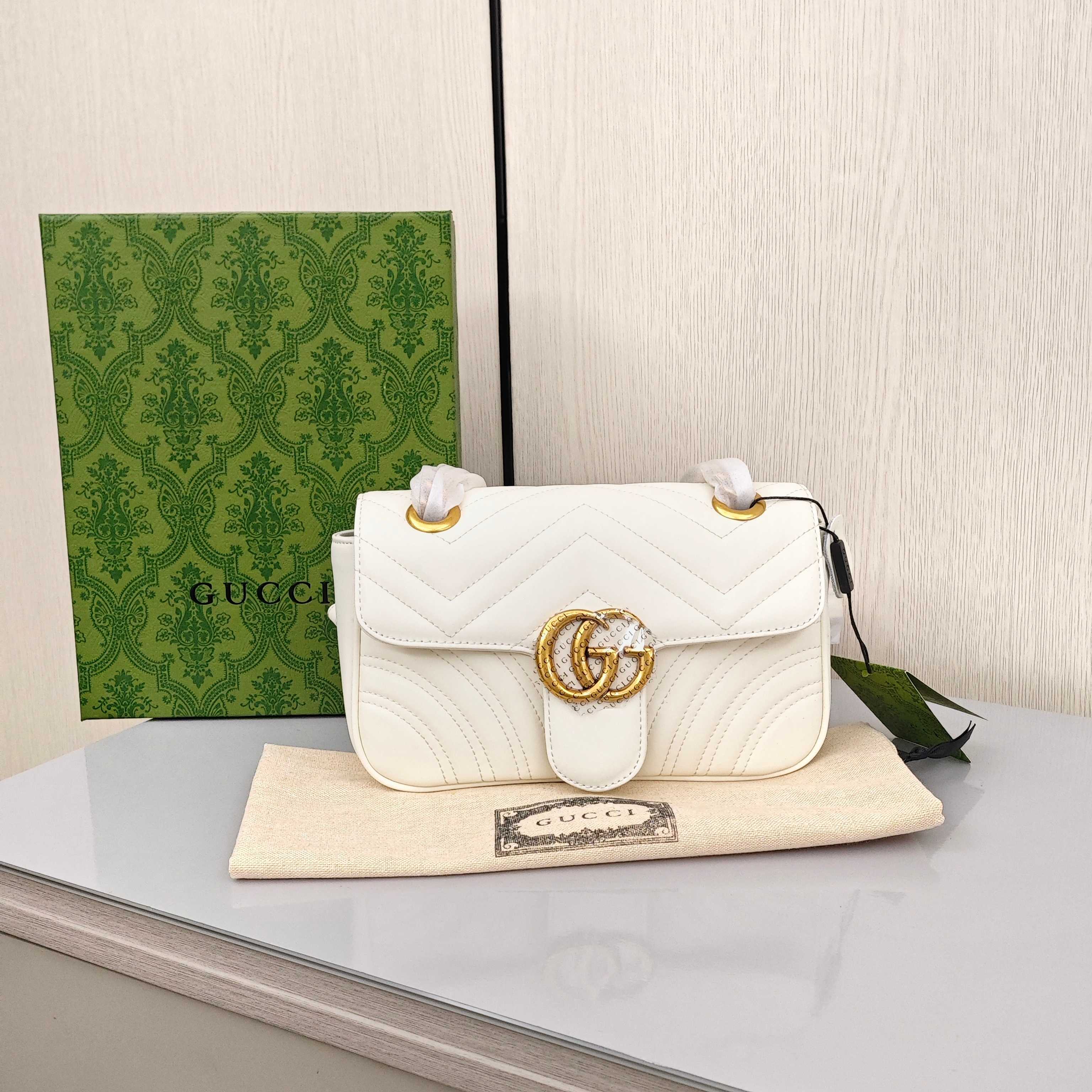 GUCCI GG Marmont Women's Leather Crossbody/Shoulder Bag, White