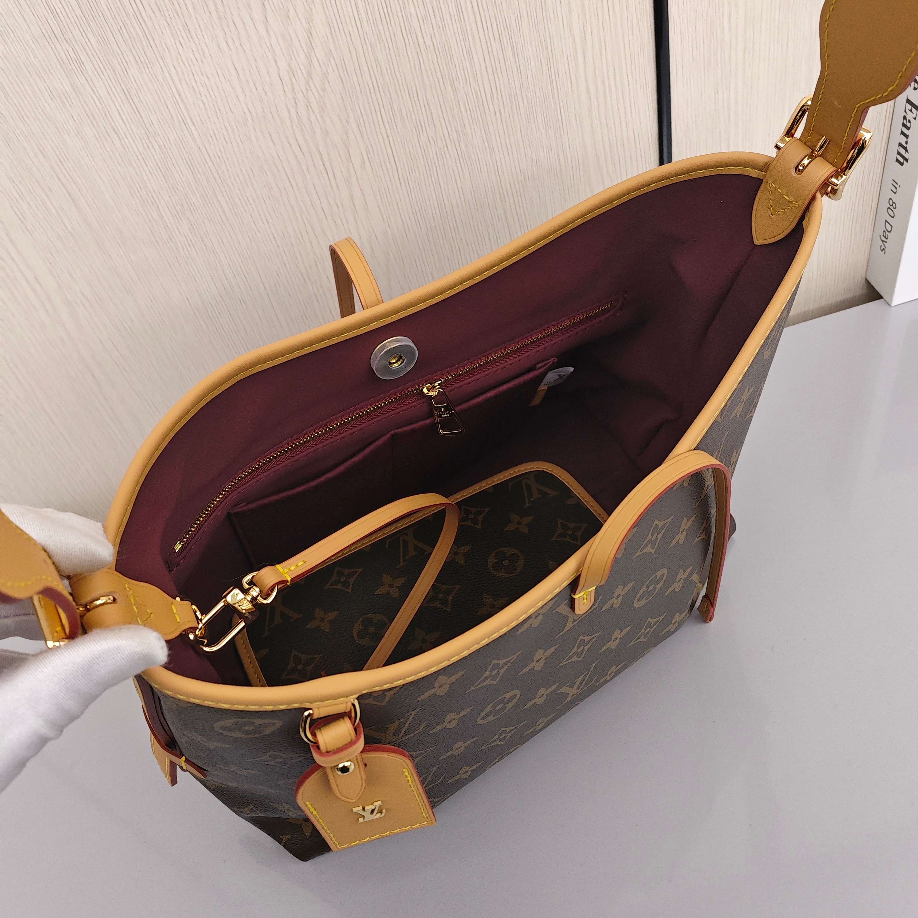 LOUIS VUITTON Carryall PM Small - sized Women's Tote/Shoulder Bag with Monogram Canvas All - Over Print (Mother - and - Child Bag), Brown