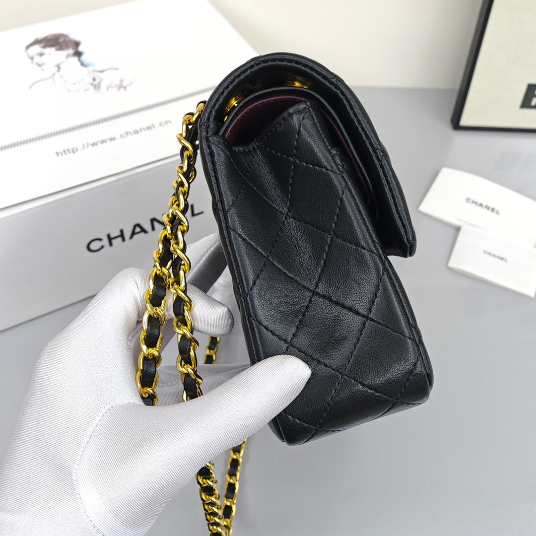 CHANEL Classic Flap CF Mini - Maxi Shoulder/Crossbody Bag with Quilted Pattern and Gold - Tone Hardware, Made of Lambskin Leather, Mini Size, for Women, Black