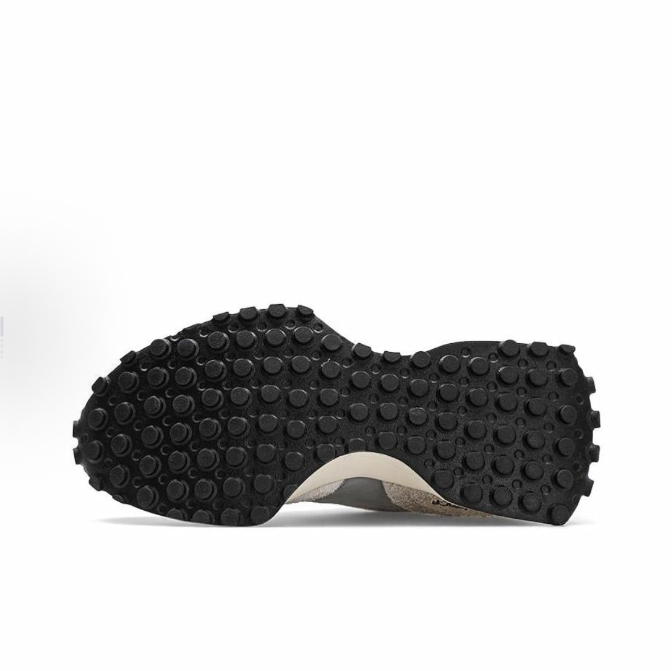 New Balance NB 327 Couples Retro stylish comfortable Low Top running shoes for men and women in gray and black