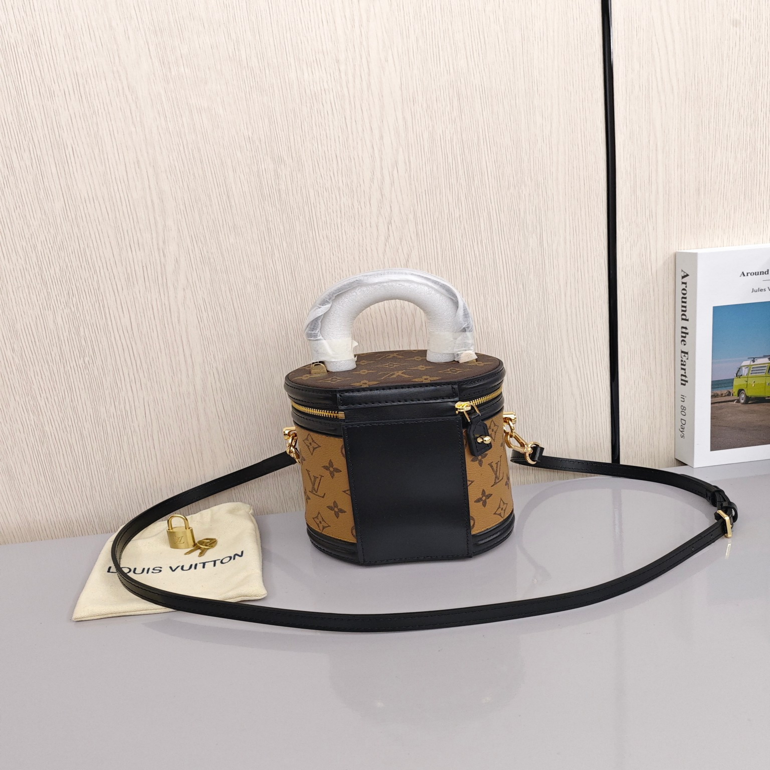 LOUIS VUITTON Cannes Small - sized Women's Handbag/Shoulder/Crossbody Bag with Monogram Canvas, Brown