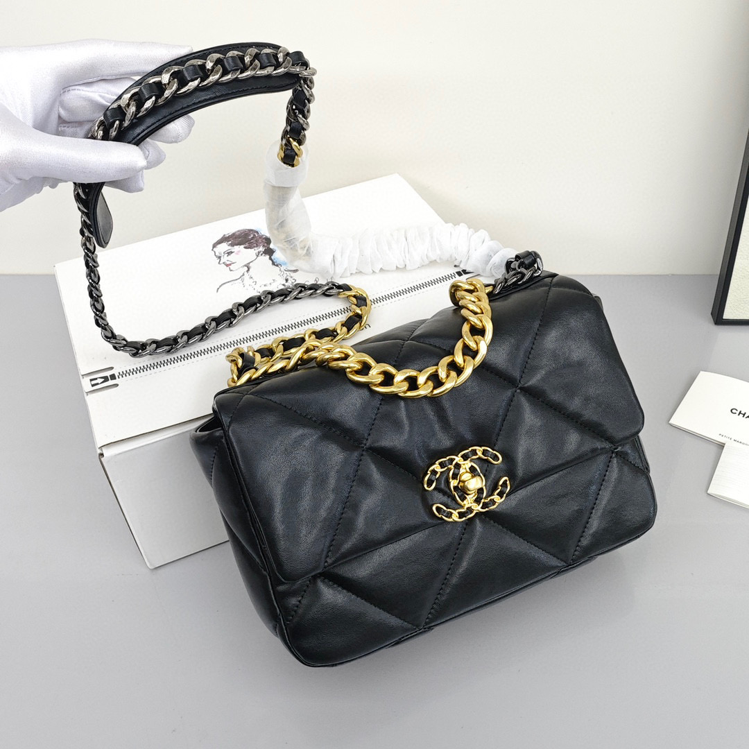 CHANEL 19Bag Medium - sized Women's Flap Bag with Quilted Pattern, Chain Handle, Made of Lambskin Leather. Can be Carried as a Handbag, Shoulder Bag or Crossbody Bag, Black