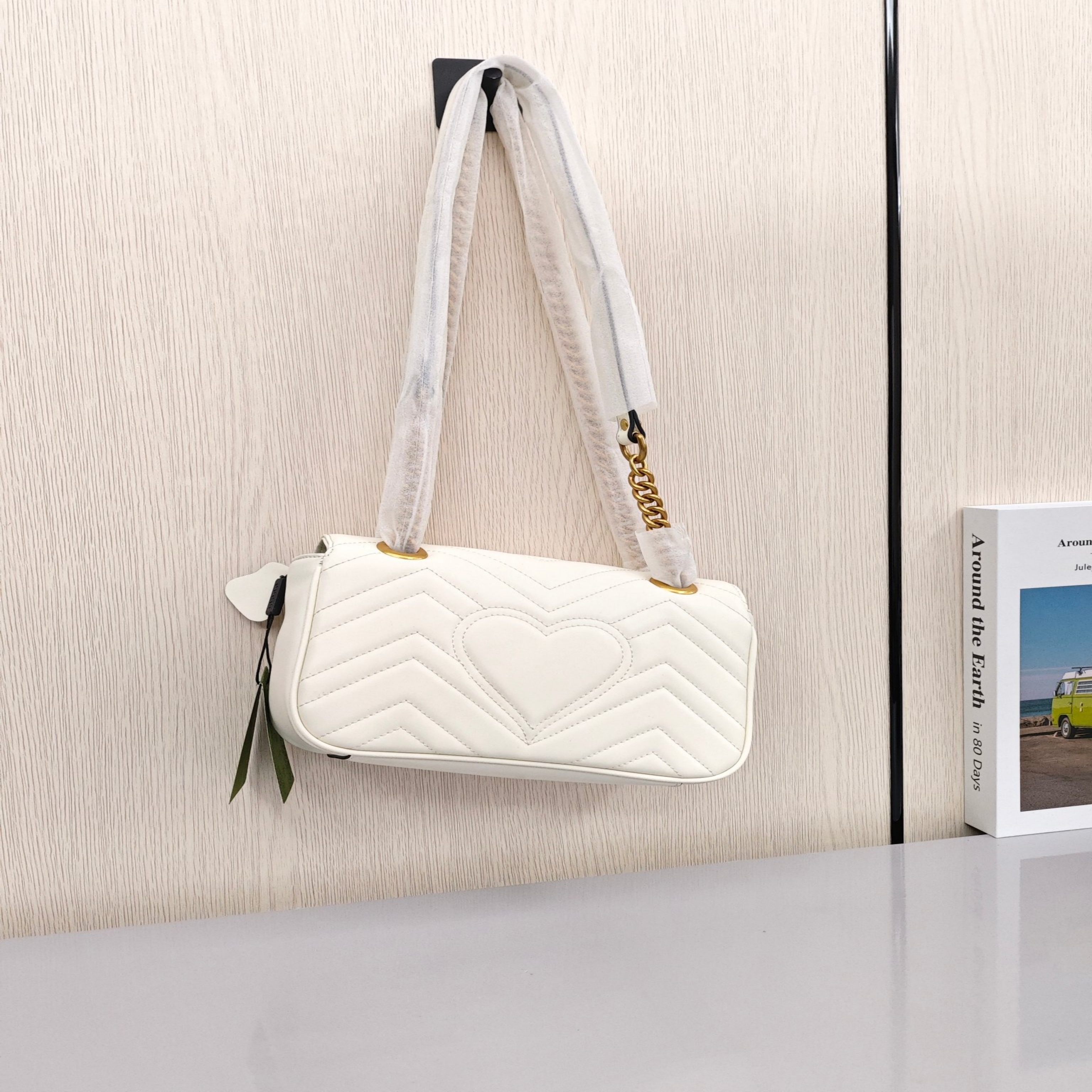 GUCCI GG Marmont Women's Leather Crossbody/Shoulder Bag, White