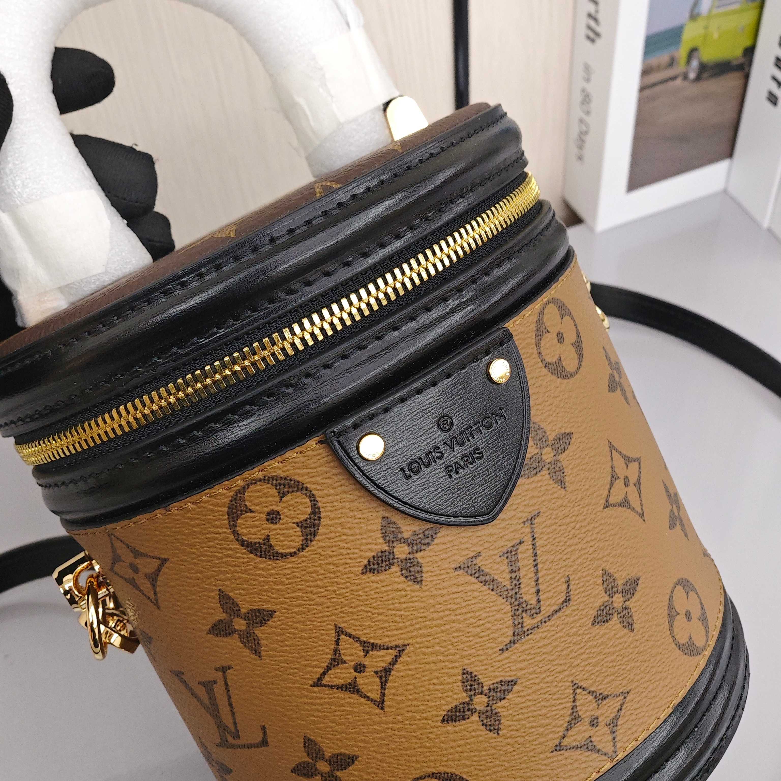 LOUIS VUITTON Cannes Small - sized Women's Handbag/Shoulder/Crossbody Bag with Monogram Canvas, Brown