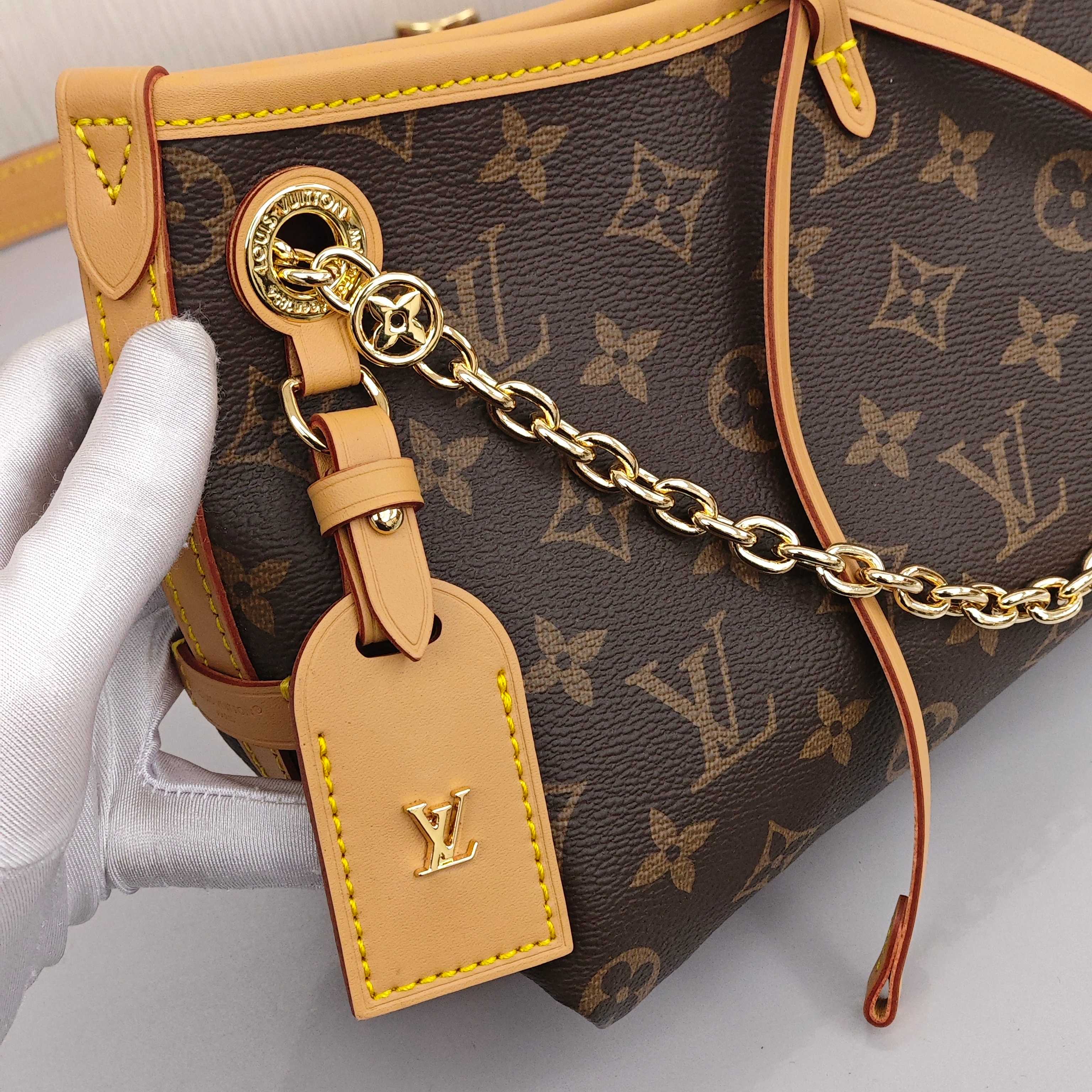 LOUIS VUITTON Carryall BB Women's Shoulder Bag with Monogram Pattern, Brown