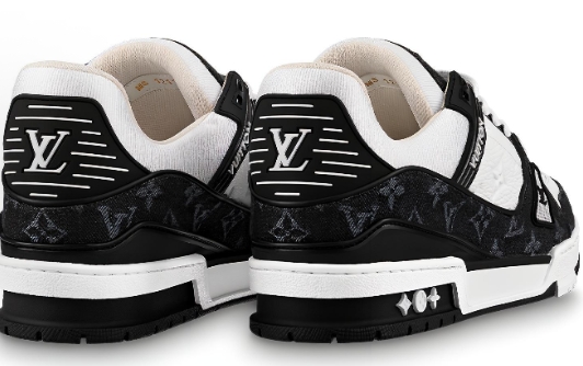 LOUIS VUITTON Trainer panda embossed print low-top fashionable sneakers in white and black for both men and women