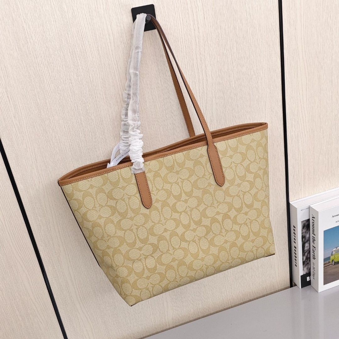 COACH City 33 Classic All - Over Monogram Print, Large - capacity Coated Canvas with Smooth Leather Trim Tote Bag, Women's Style, Milk Tea - beige