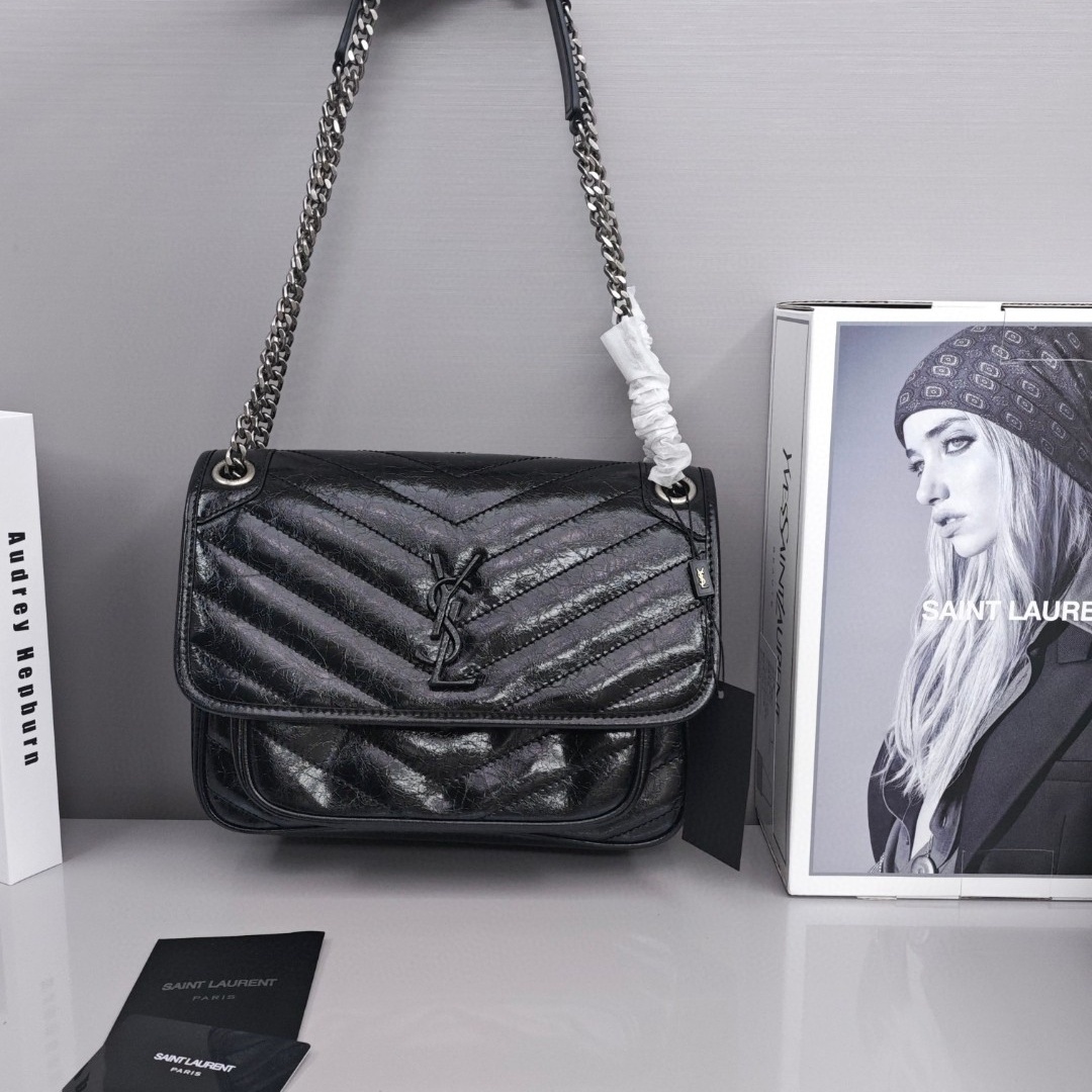 SAINT LAURENT YSL Niki, Retro Pleated with Black Chain and Black Logo, Medium - sized Cowhide Leather Bag, Women's Style, Black