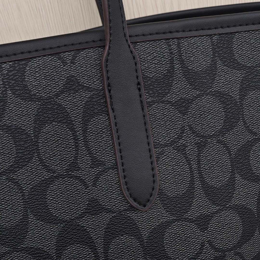 COACH City 33 Synthetic Leather Tote Bag / Shopping Bag / Handbag, Large Size, Women's Style, Carbon Black