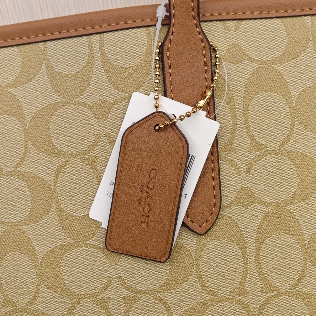 COACH City 33 Classic All - Over Monogram Print, Large - capacity Coated Canvas with Smooth Leather Trim Tote Bag, Women's Style, Milk Tea - beige