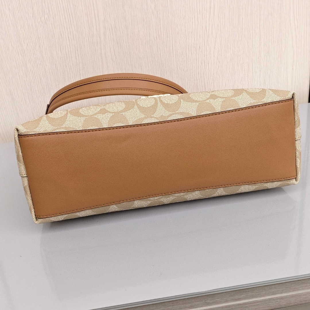 COACH Laurel 31 Coated Fabric with Leather Trim Hobo Under - Arm Bag, Large Size, Women's Style, Light Khaki