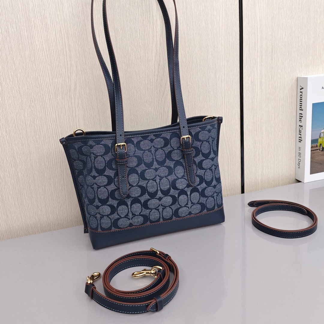 COACH Mollie 25 Classic Monogram Jacquard Chambray Bag with Zipper Closure, Handbag / Shoulder Bag / Crossbody Bag, Medium Size, Women's Style