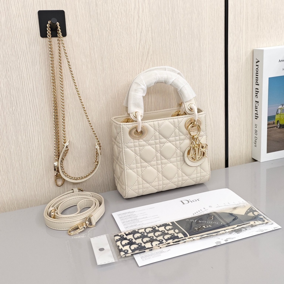 DIOR Lady Dior Metal Chain Three - Compartment Cannage Pattern Lambskin Leather Handheld, Cross - body and Shoulder Bag, Mini Size, Women's Style, Cream - white