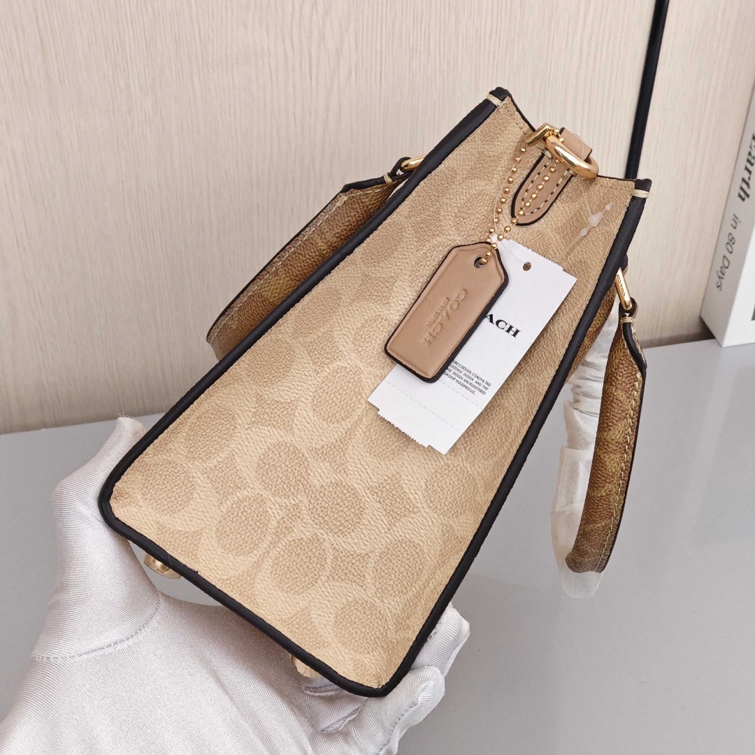 COACH Maggie Tote Bag / Shopping Bag / Shoulder - Crossbody - Handbag, Small Size, Women's Style, Taupe