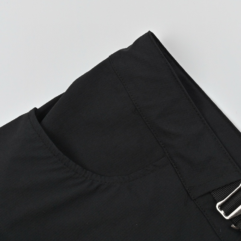 Arc'teryx System - A series outdoor casual commuting functional shorts
