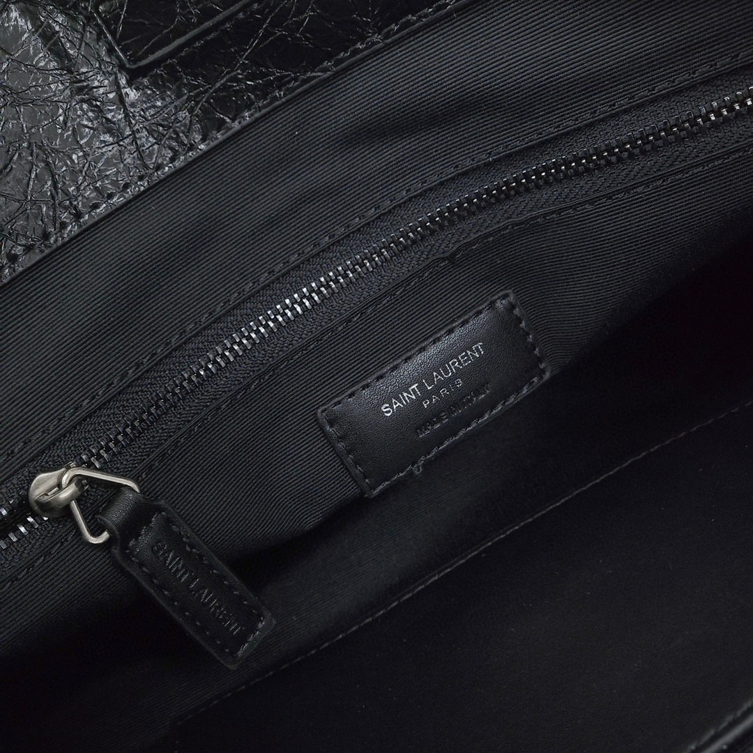 SAINT LAURENT YSL Retro Chain - Pleated Large - Capacity Leather Tote Bag, Women's Style, Black