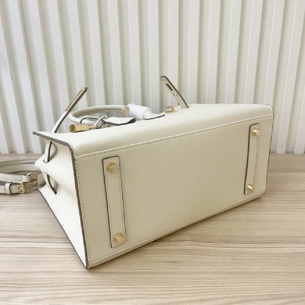 HERMES Birkin 30 with gold buckle, made of Togo leather, in Mushroom White color