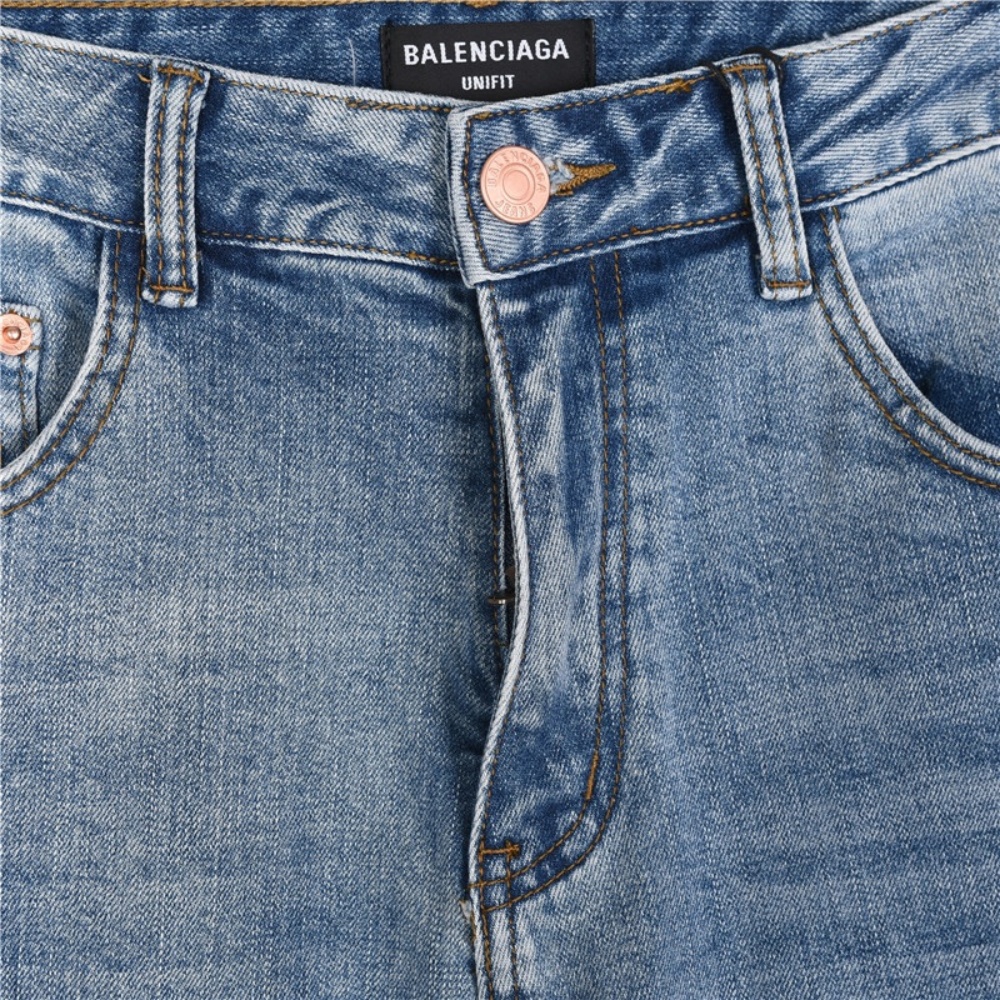 Balenciaga jeans with double - B logo on the back pocket