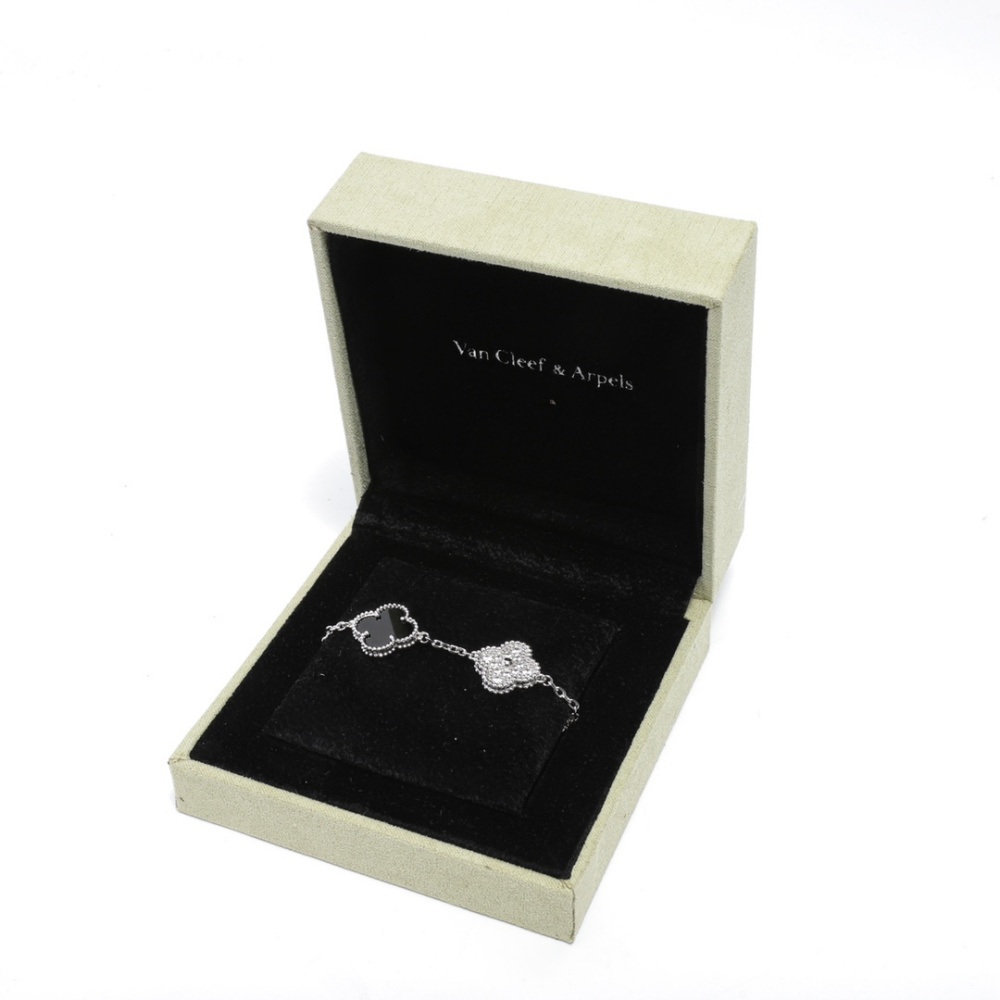 Van Cleef & Arpels Alhambra Bracelet