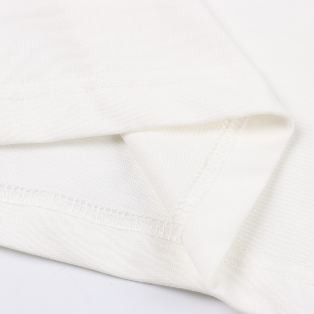 Louis Vuitton three - dimensional printed and embroidered short - sleeve top