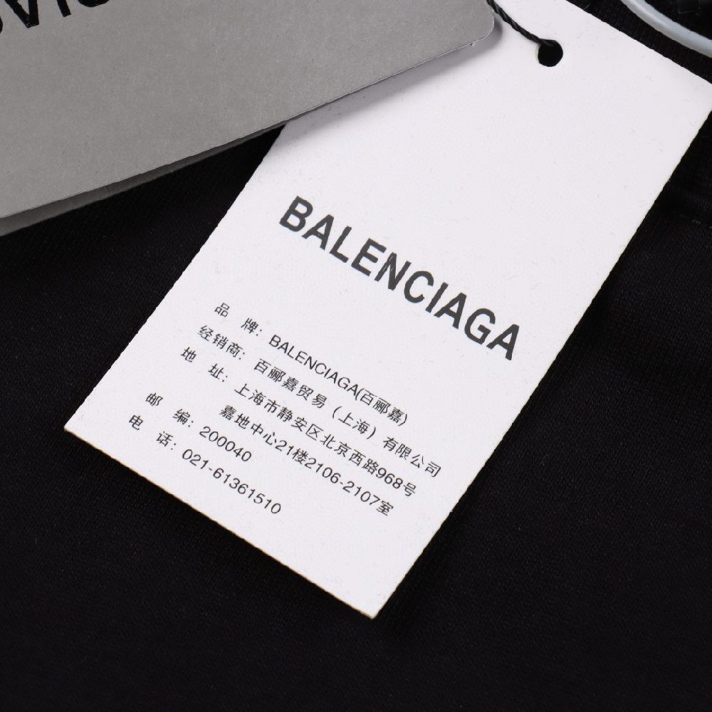 Balenciaga Short-sleeved T-shirt with Totem, Love Heart and Letter Patterns