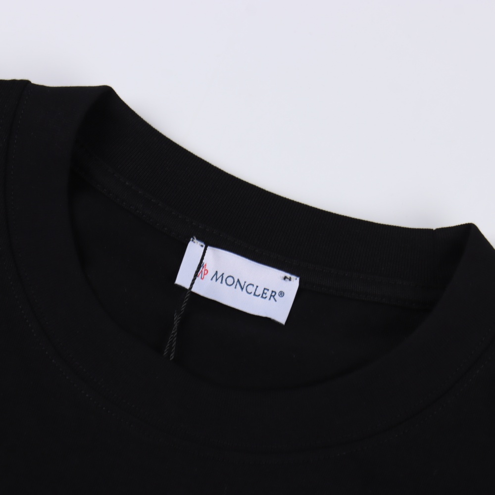 Moncler Short - Sleeve T - Shirt with Terry - embroidered Logo