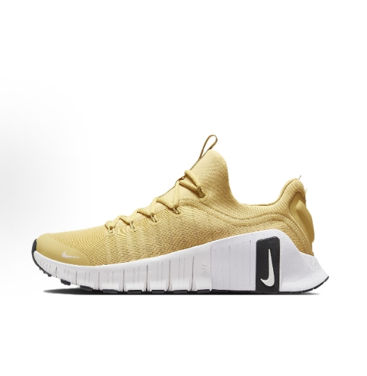 Nike Free Metcon 6 is a comfortable and versatile low-top training shoe in white, suitable for both men and women