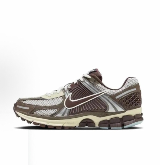 Nike Air Zoom Vomero 5 