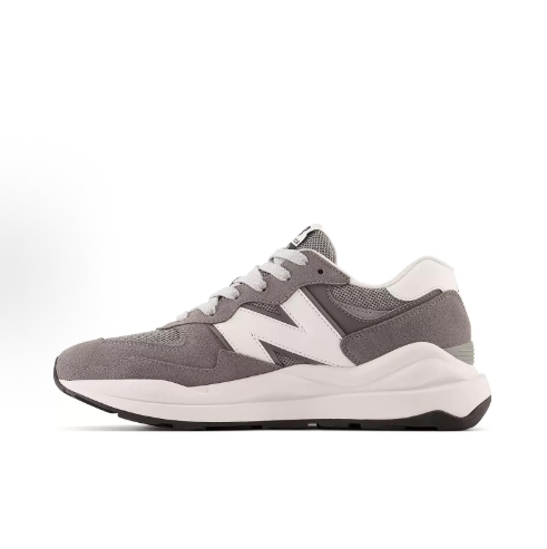 New Balance NB 5740 letter logo Anti-slip, wear-resistant, lightweight, low-top running shoes for men and women, white and brown