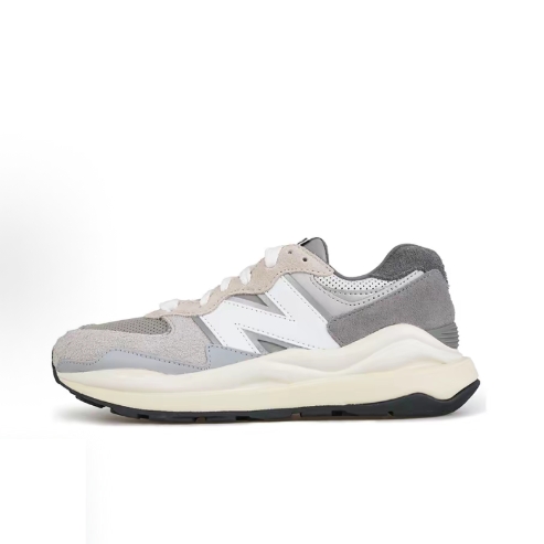 New Balance NB 5740 letter logo Anti-slip, wear-resistant, lightweight, low-top running shoes for men and women, white and brown
