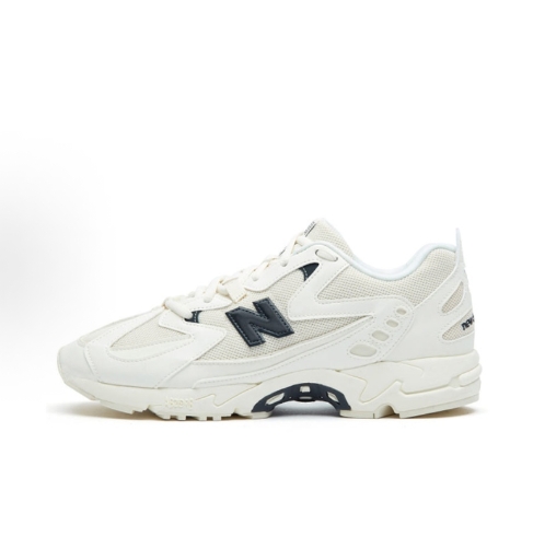 New Balance NB 828 Mesh fabric synthetic leather sports shock-absorbing, anti-slip, wear-resistant, breathable low-top casual shoes for men and women in black and white