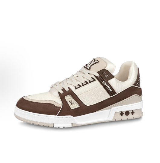 LOUIS VUITTON Trainer Classic logo Printed Grated Calfskin low-top Sneakers for Men and women in black