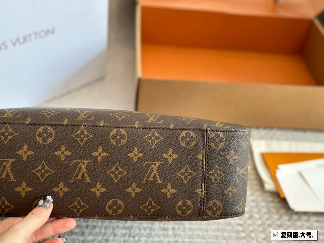 Louis Vuitton Slouchy MM Shoulder Bag Handbag