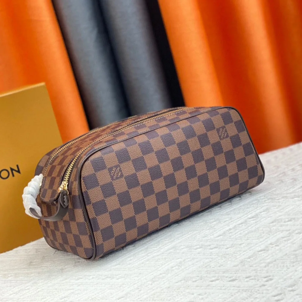Louis Vuitton LV Cosmetic Dopp Kit Bag M44494