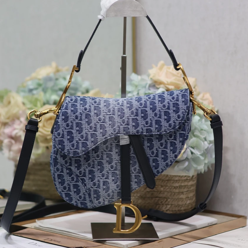 Dior Saddle Bag With Strap