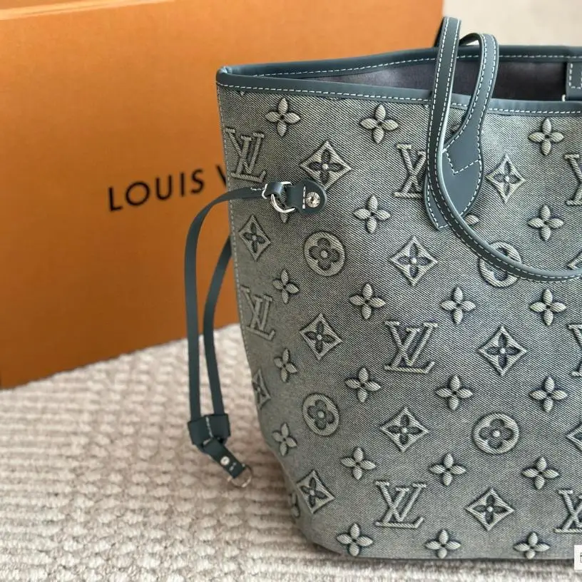 Louis Vuitton LV Neverfull Shoulder Bag Tote Shopping Bag