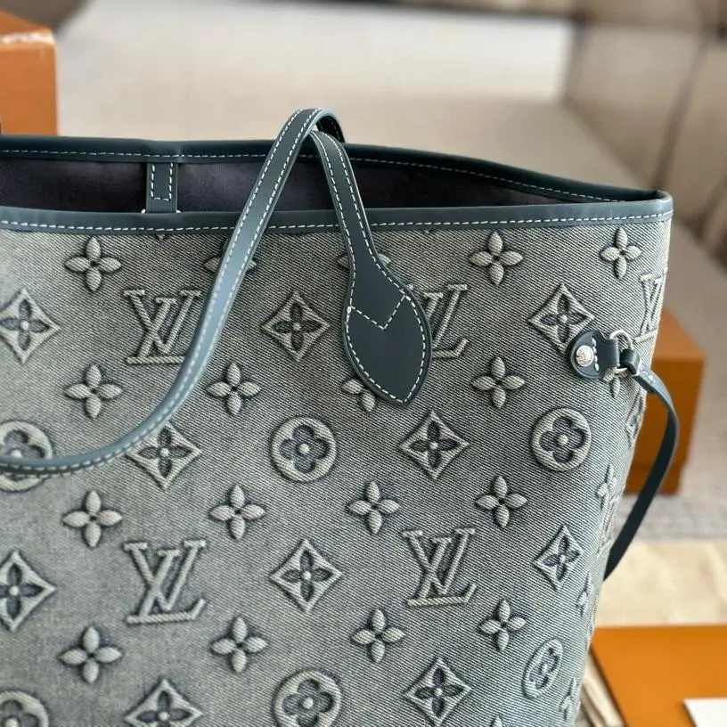 Louis Vuitton LV Neverfull Shoulder Bag Tote Shopping Bag