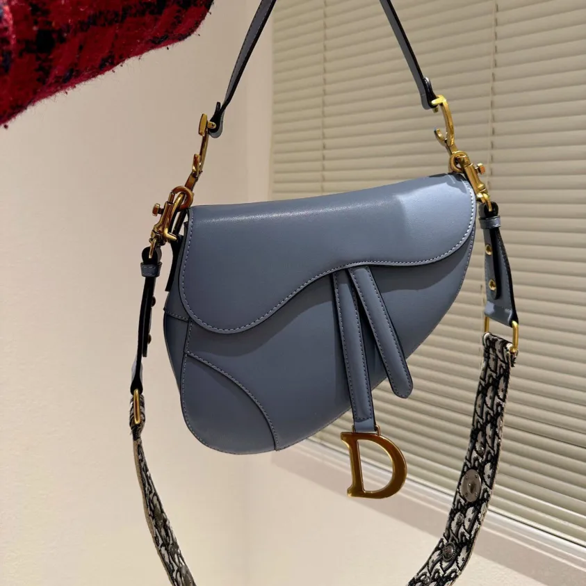 Dior Womens Saddle Bag Smooth