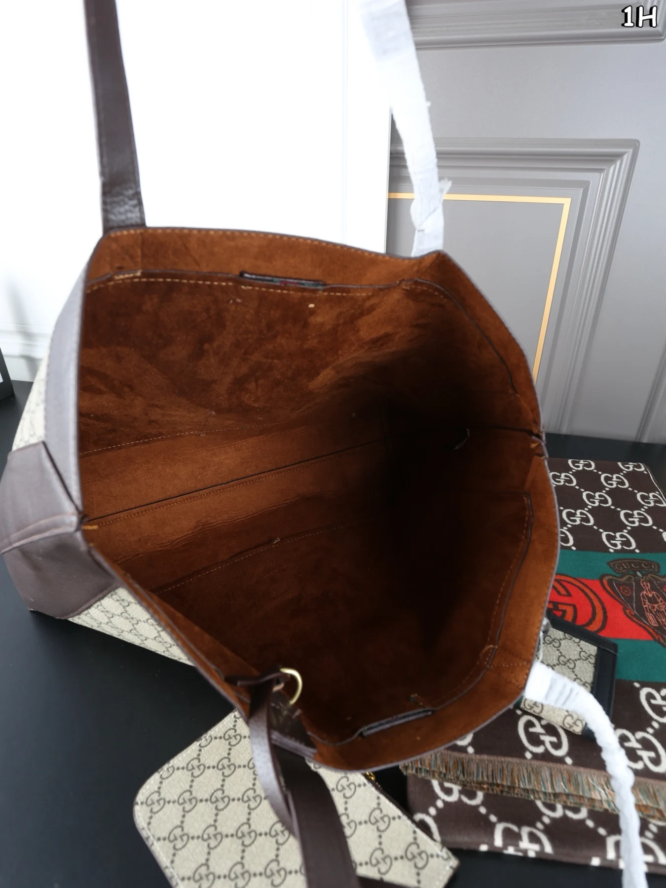 GUCCI Tote Bag + Scarf + Wallet