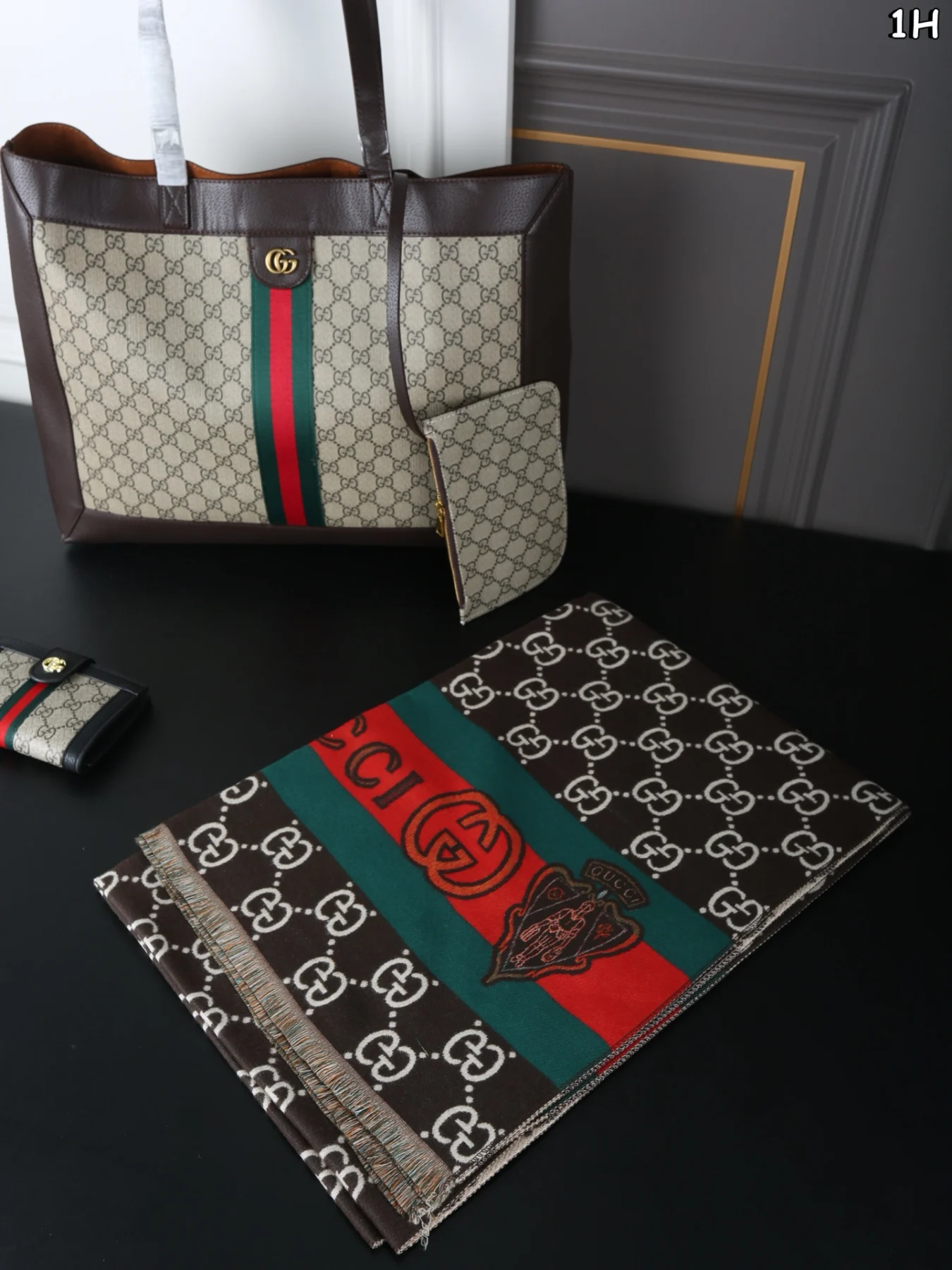 GUCCI Tote Bag + Scarf + Wallet