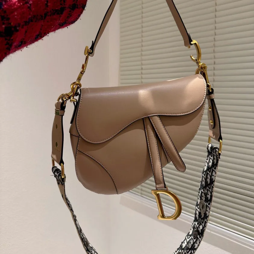 Dior Womens Saddle Bag Smooth