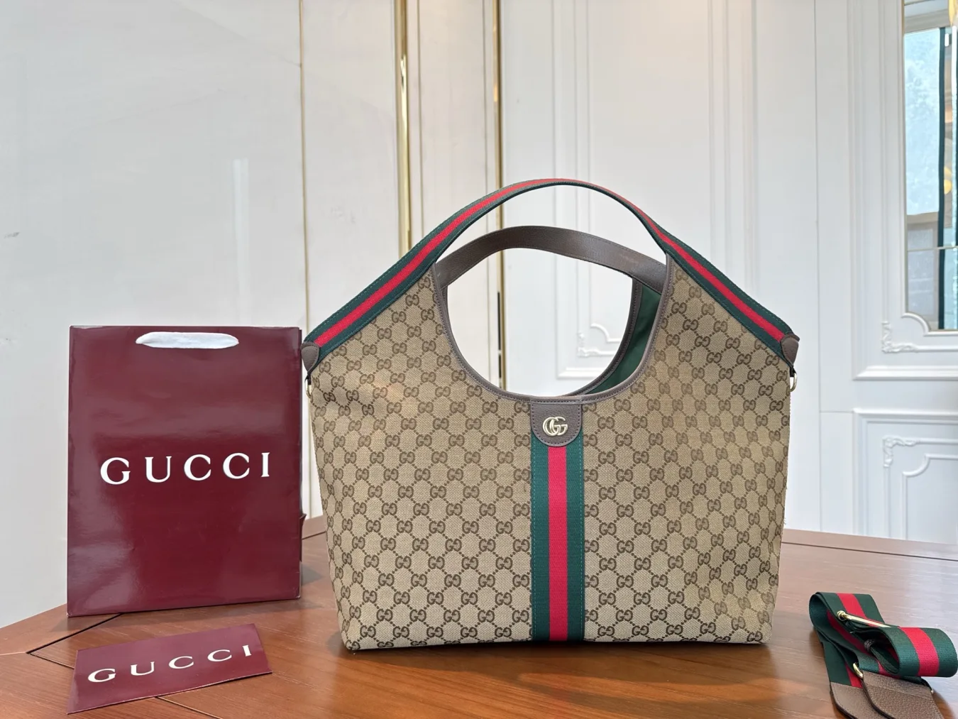 Gucci Giglio Large Canvas Tote Bag