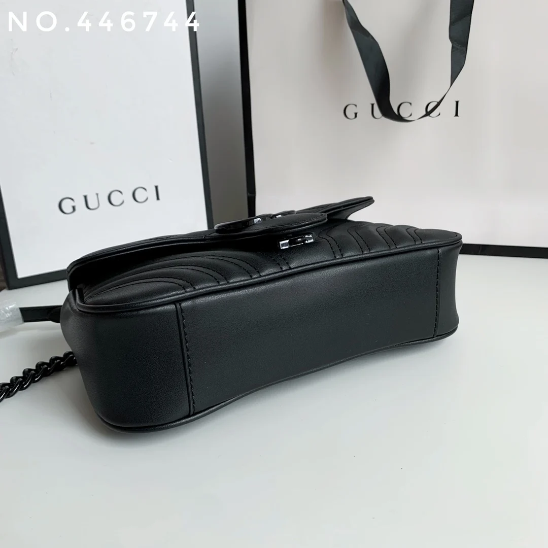Gucci Marmont Small. Model: 446744