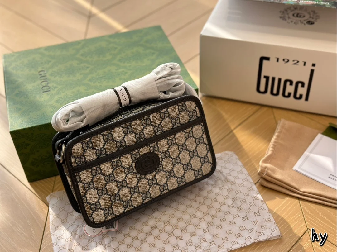 Gucci Camera Shoulder Bag